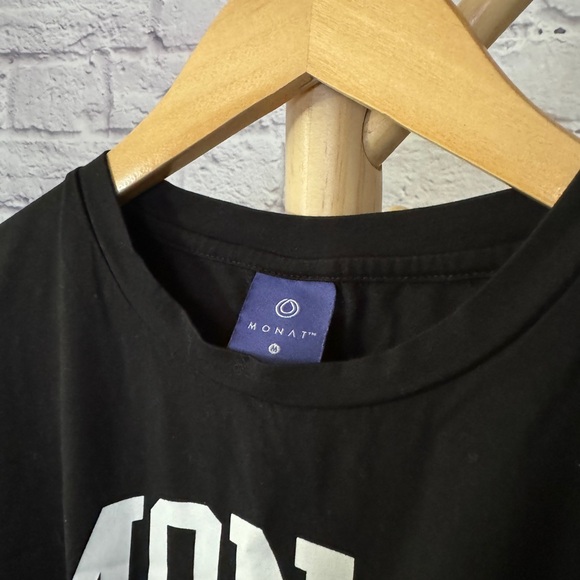 MONAT work out tank - Picture 8 of 9